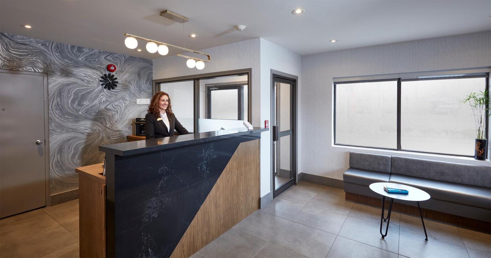 Canadas Best Value Inn Toronto Exterior foto