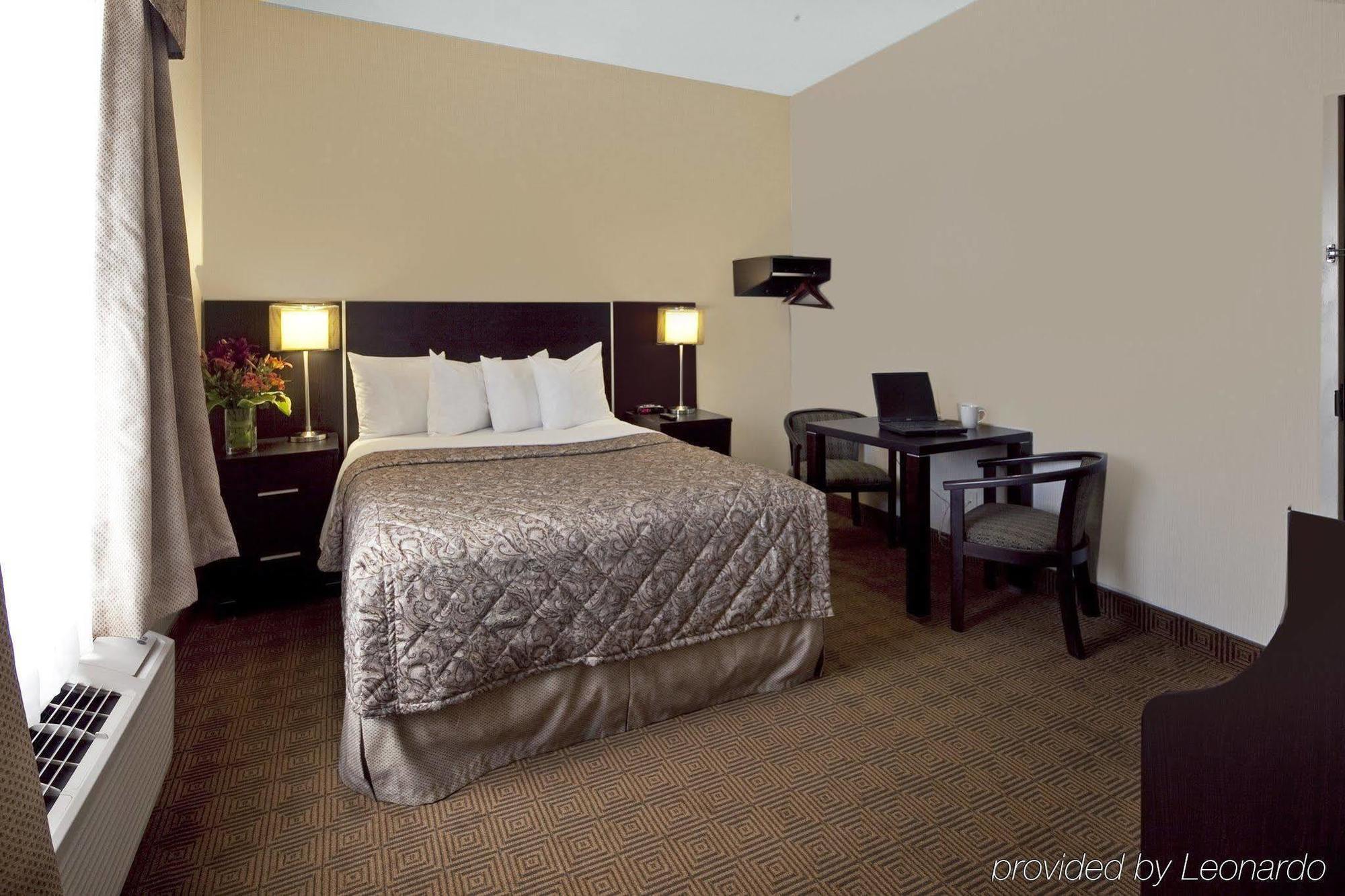 Canadas Best Value Inn Toronto Quarto foto